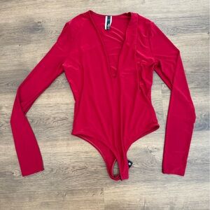 Elegant Red One-Shoulder Women's Top